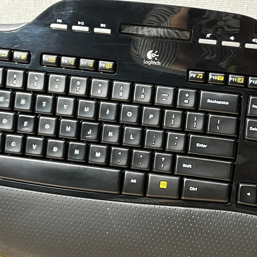Logitech‎ MK710 MK700 Wireless Keyboard Unifying Receiver – Keys Stick – Parts